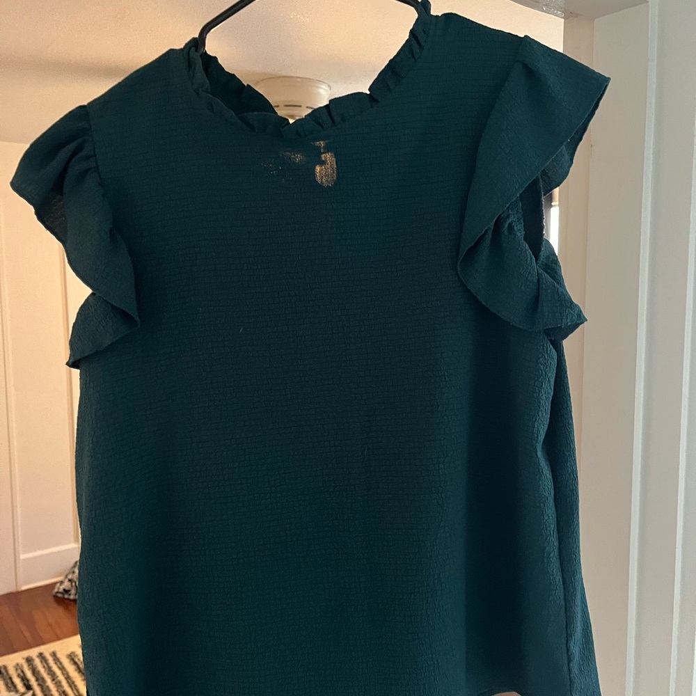 Elegant Green Ruffle Sleeve Top